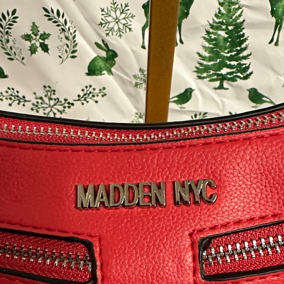 Madden NYC 2 pc set Red Women's Bag - Picture 7 of 7